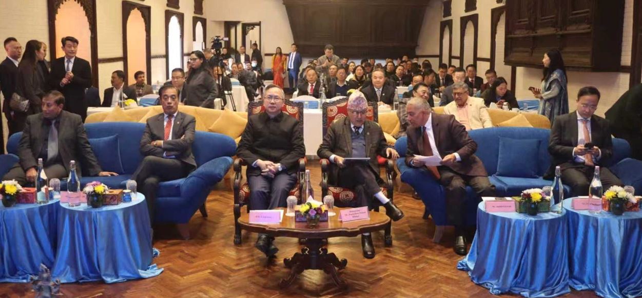 नेपाल–चीन आर्थिक सहकार्यमा अर्थमन्त्री खनालको जोड