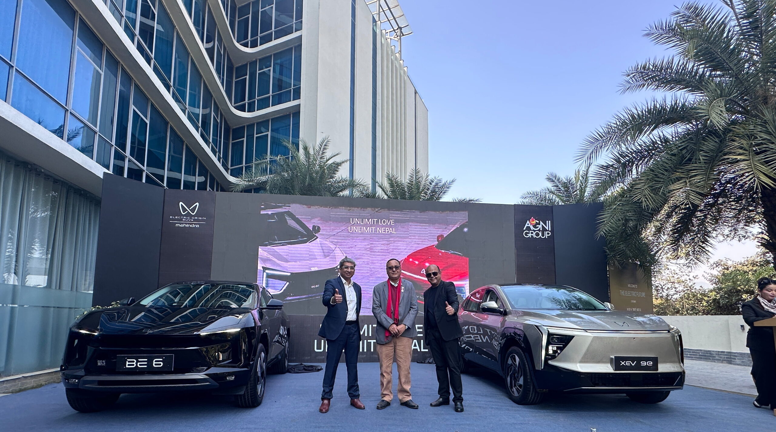चितवनमा महिन्द्राको ‘इलेक्ट्रिक ओरिजिन एसयुभि’हरू ‘बिई–६’ र ‘एक्सइभी ९–ई’ सार्वजनिक