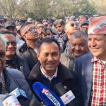 चन्द्र भण्डारी र डा. सुनिल शर्मालाई लिएर विशेष महाधिवेशन स्थल पुगे महामन्त्री शर्मा