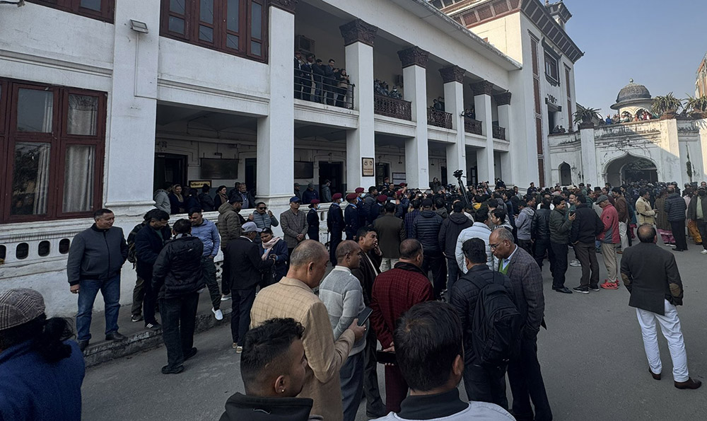 गगन नेतृत्वको काँग्रेससँग निर्वाचन आयोगको छलफल जारी