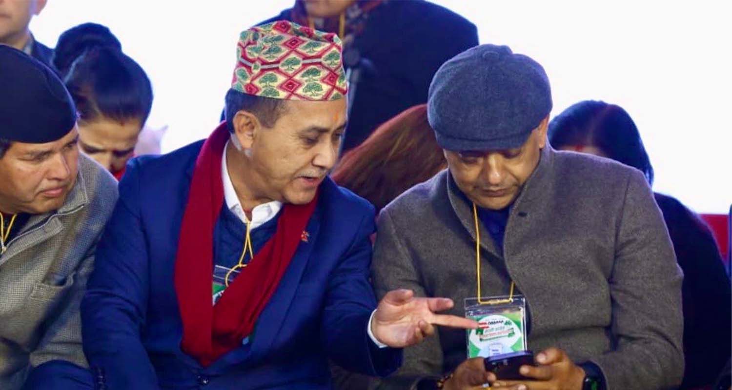 सर्वसम्मत उमेदवार छान्न जुटे गगन–विश्वप्रकाश