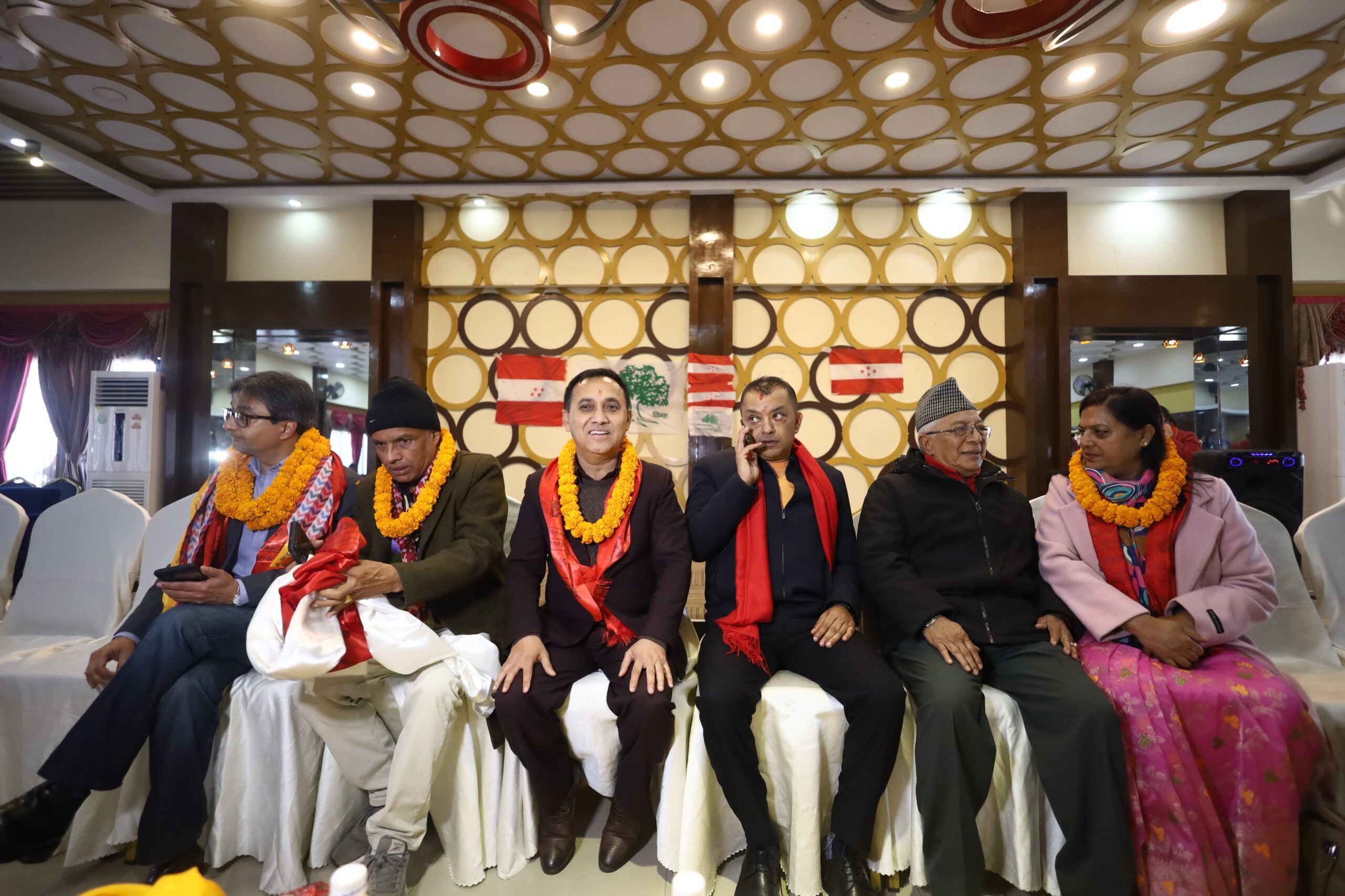 गगनको नेतृत्वमा निर्वाचन घोषणा पत्र समिति गठन, चुनावी कमान्डर विश्वप्रकाश