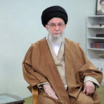 इरानको प्रदर्शनप्रति खामेनीको टिप्पणी- ट्रम्पलाई खुशी पार्न बदमाशको समुहले देशलाई क्षति पुर्याउदैछन्