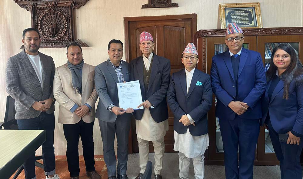 गैरआवासीय नेपाली संघको महाधिवेशन बारे परराष्ट्रमन्त्री शर्मालाई ब्रिफ्रिङ