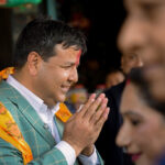 काँग्रेस नेता सुनिल शर्माविरुद्ध आयोगमा उजुरी, पैसा बाँडेको आरोप