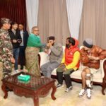 सरकारसँग डा. निकोलस भुसाल र हरिश विष्टको ६ बुँदे सहमति, अनसन तोडियो