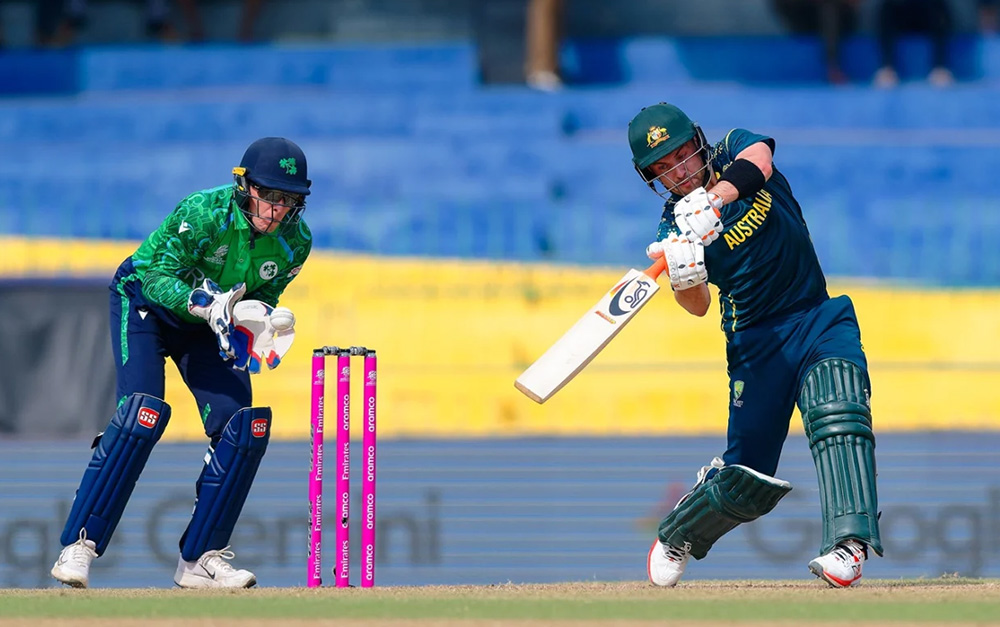 अस्ट्रेलियाले आयरल्याण्डलाई दियो १८३ रनको लक्ष्य