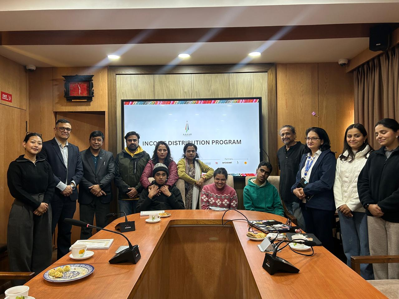 आकार फाउन्डेशनद्वारा अपाङ्गता भएका कलाकारहरूलाई सम्मान