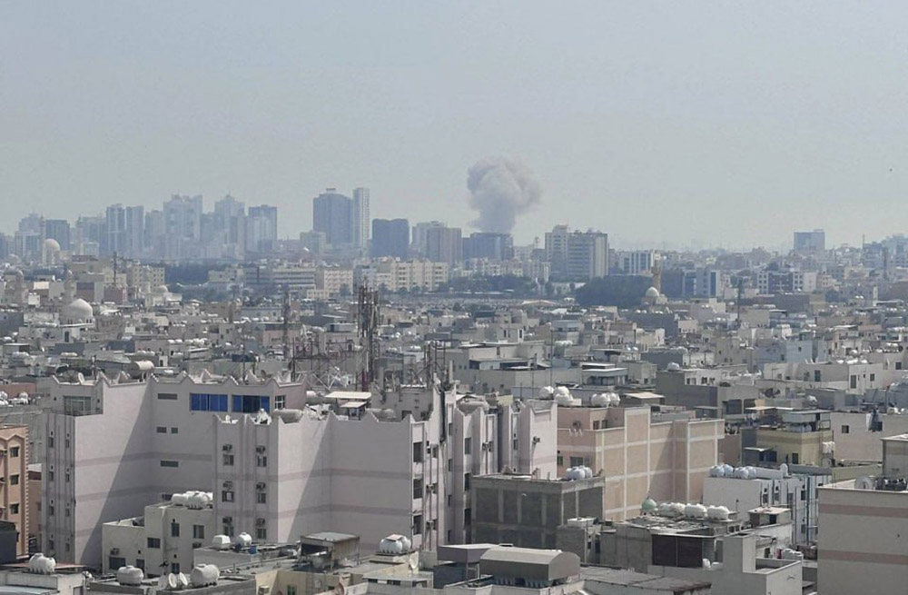 बहराइन, युएई र कतारस्थित अमेरिकी सैन्य बेसमा इरानको मिसाइल आक्रमण