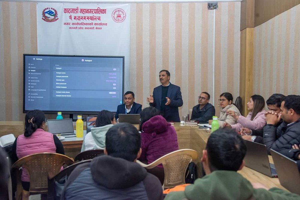 सामुदायिक विद्यालयका शिक्षक, कर्मचारी र विद्यार्थीको दैनिक हाजिरी महानगरको आफ्नै प्रणालीमा जोडियो