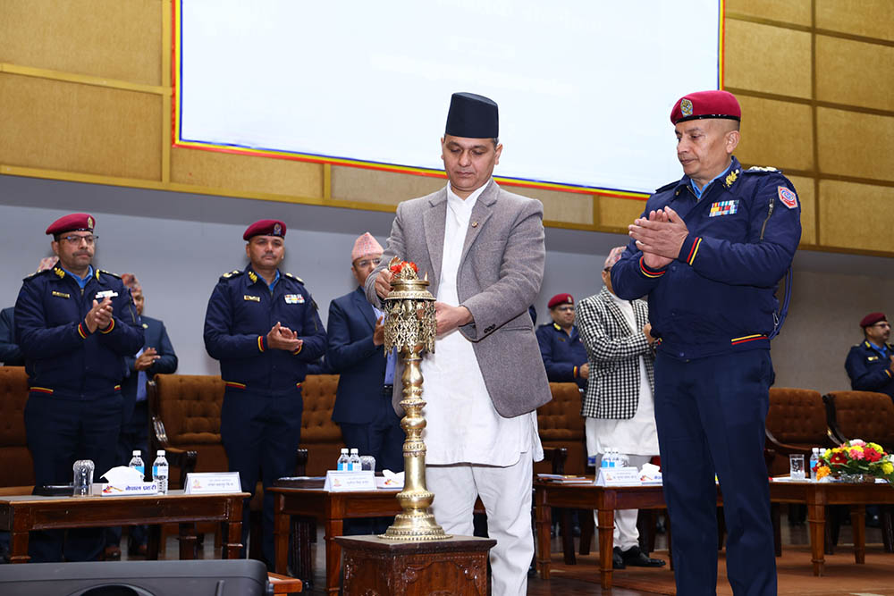 गृहमन्त्री ओमप्रकाश अर्यालको प्रमुख आतिथ्यतामा ‘नेपाल प्रहरी रणनीतिक सम्मेलन–२०८२’ शुभारम्भ