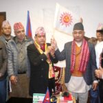 नुवाकोट दुप्चेश्वर-१ का वडाध्यक्ष तामाङ नेकपा परित्याग गरी एमाले प्रवेश