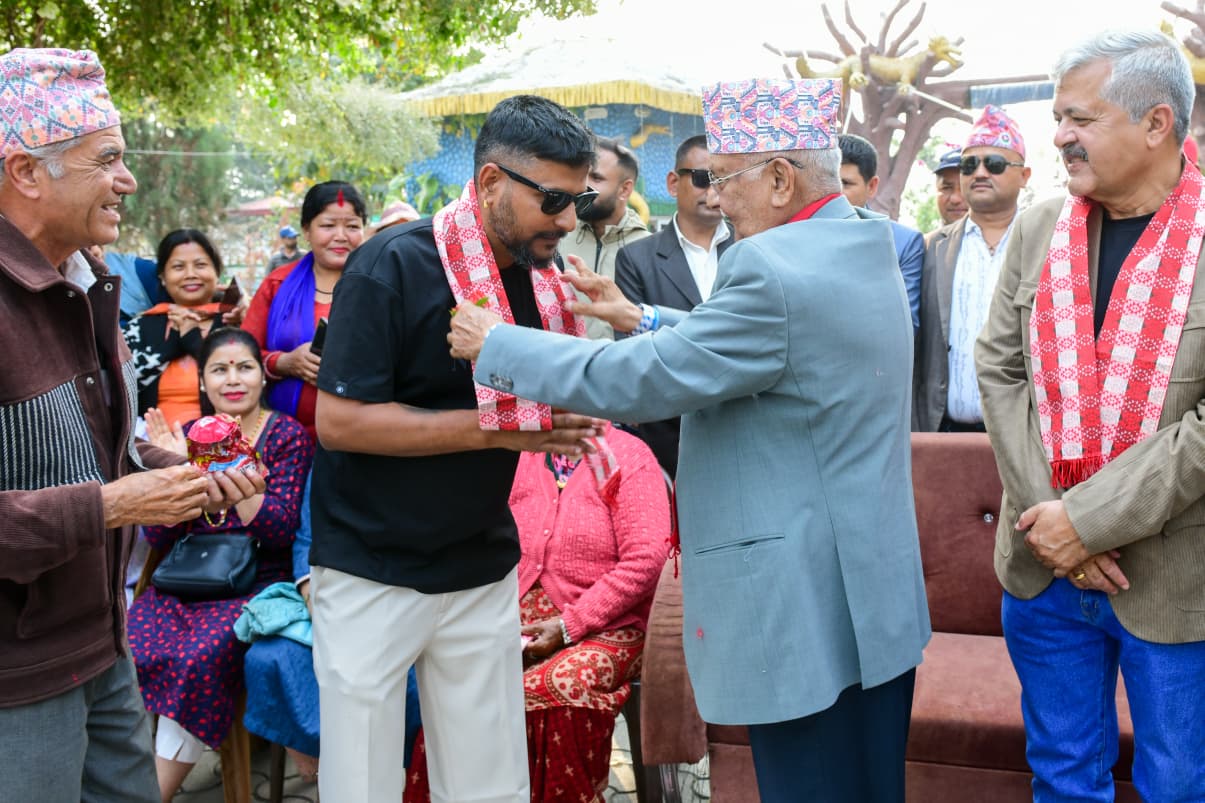 झापामा रास्वपाका नेता एमालेमा छिरे