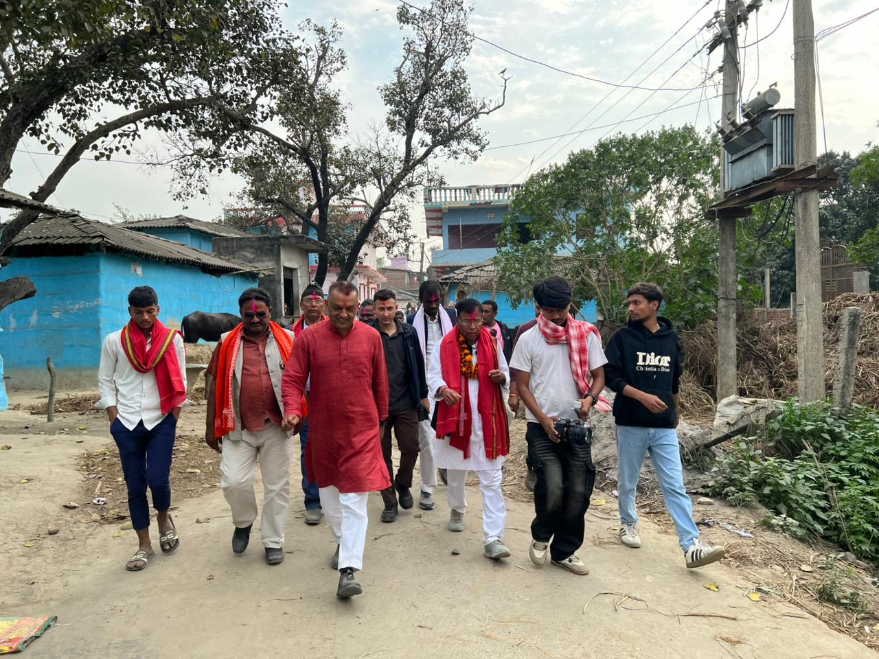 सर्लाही ४ का मतदातासँग गगनले भनेः सांसद खोज्दै अब धाउनु पर्दैन, म आफैं आउँछु