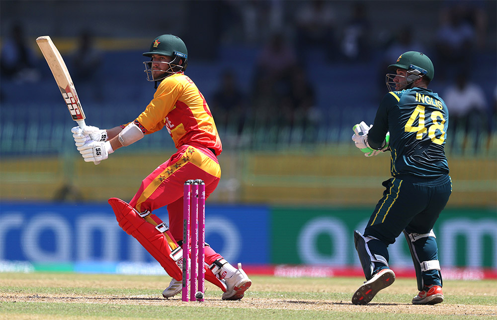 जिम्बाबेले अस्ट्रेलियालाई दियो १७० रनको लक्ष्य