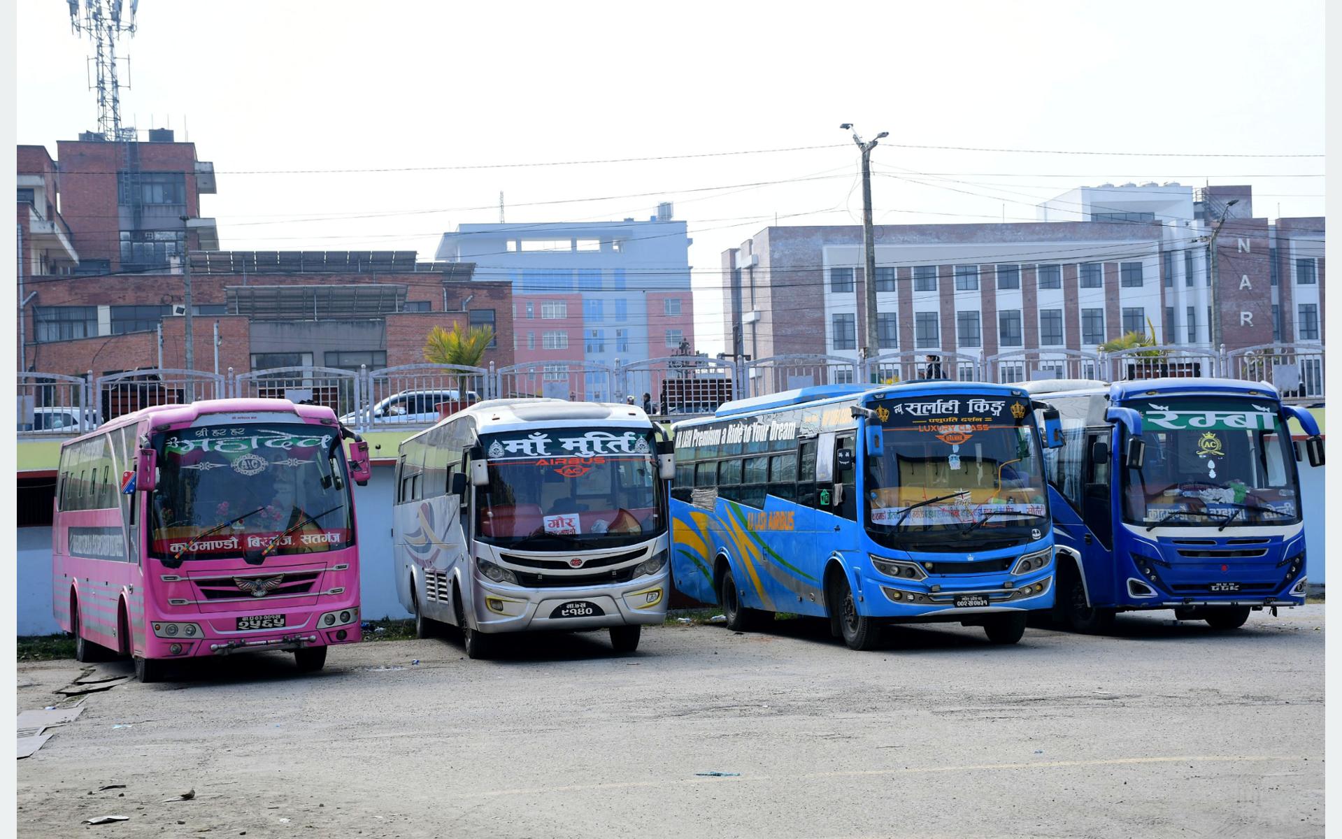 १५ वटा रात्री बस ट्राफिकको नियन्त्रणमा