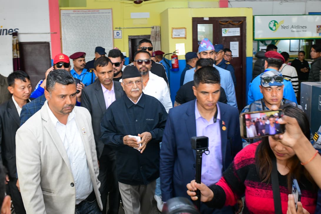 झापा पुगेर ओलीले भने– चुनाव त हुन्छ भन्ने ठानेको छु