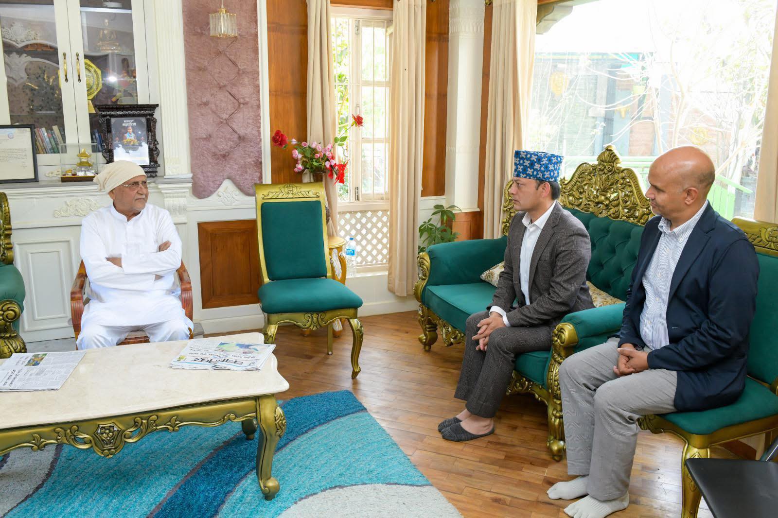 ओलीलाई समवेदना प्रकट गर्न गुन्डु पुगे डिपी अर्याल