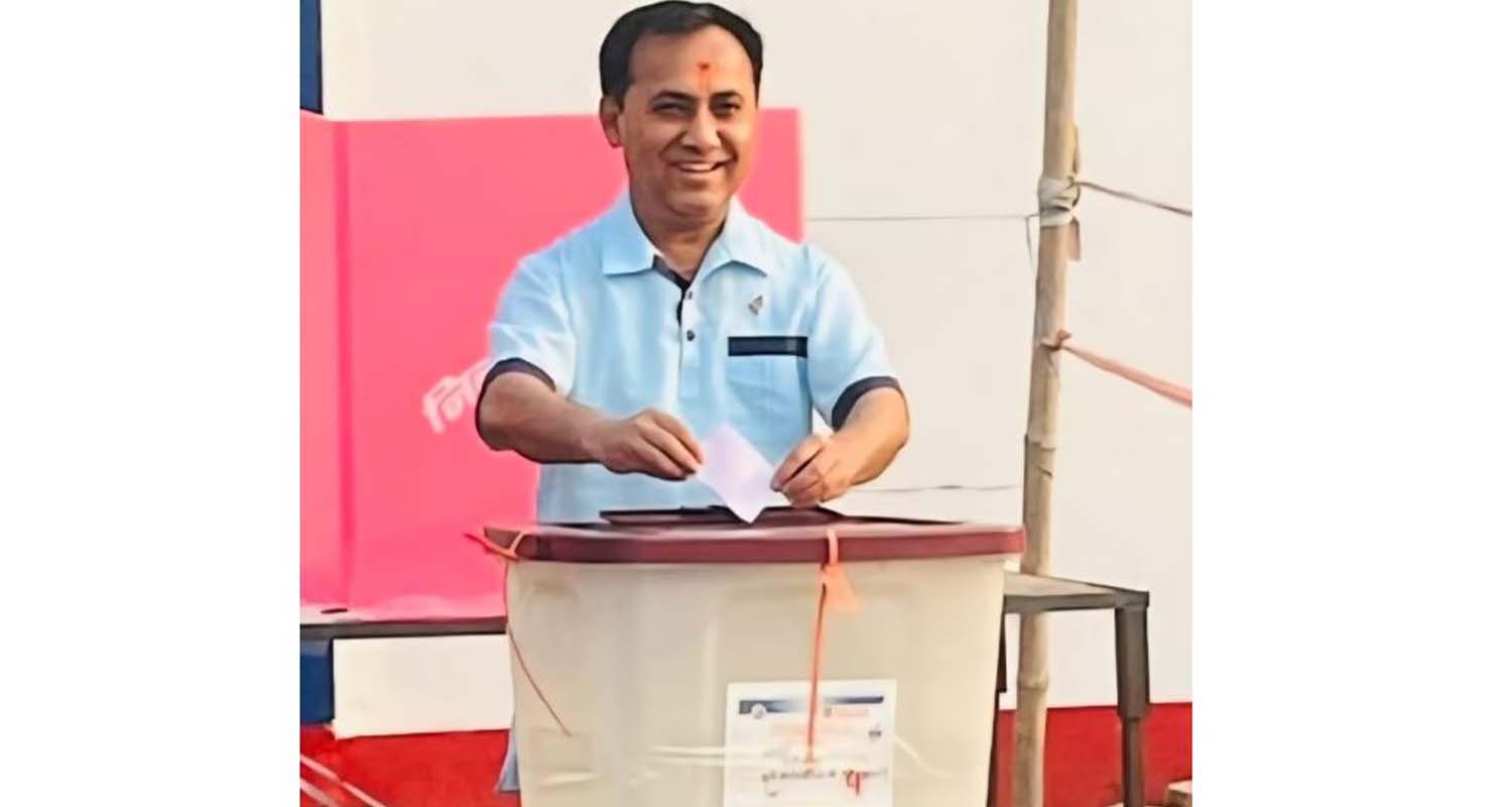 कांग्रेस उपसभापति शर्माले गरे मतदान