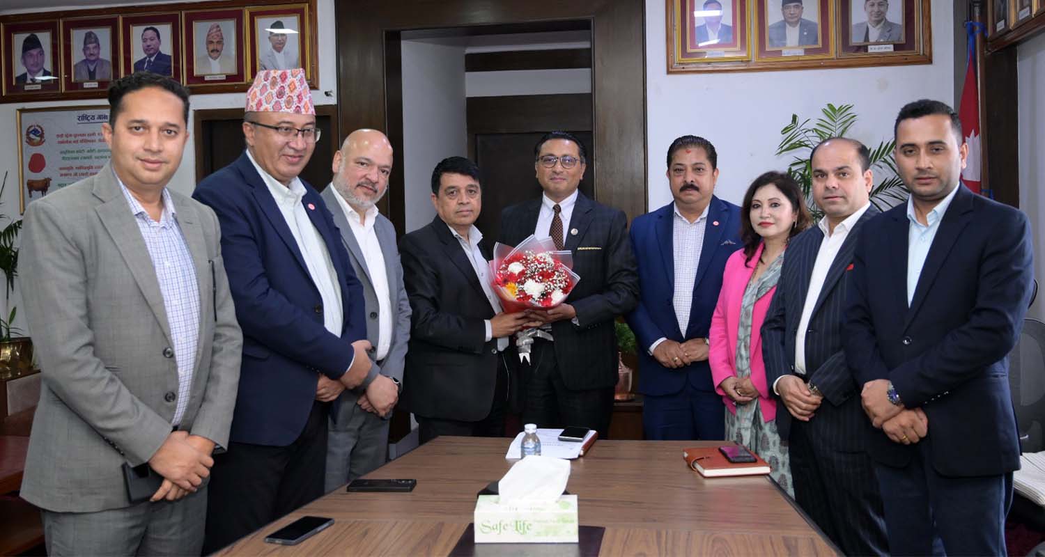 बंगलादेशको उदाहरण दिँदै चन्द्र ढकालले अर्थमन्त्रीलाई के दिए सुझाव ?