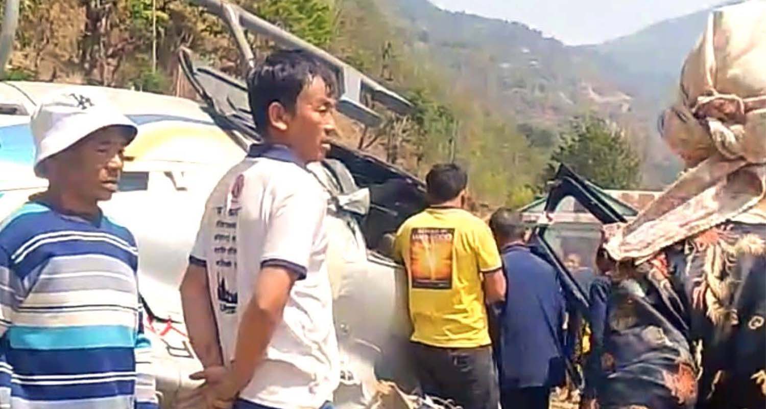 खोटाङमा हेलिकप्टर दुर्घटना