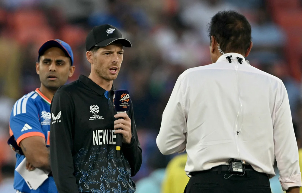 टी- २० विश्वकप फाइनल: न्यूजील्याण्डले टस जित्यो, भारतले पहिला ब्याटिंग गर्दै