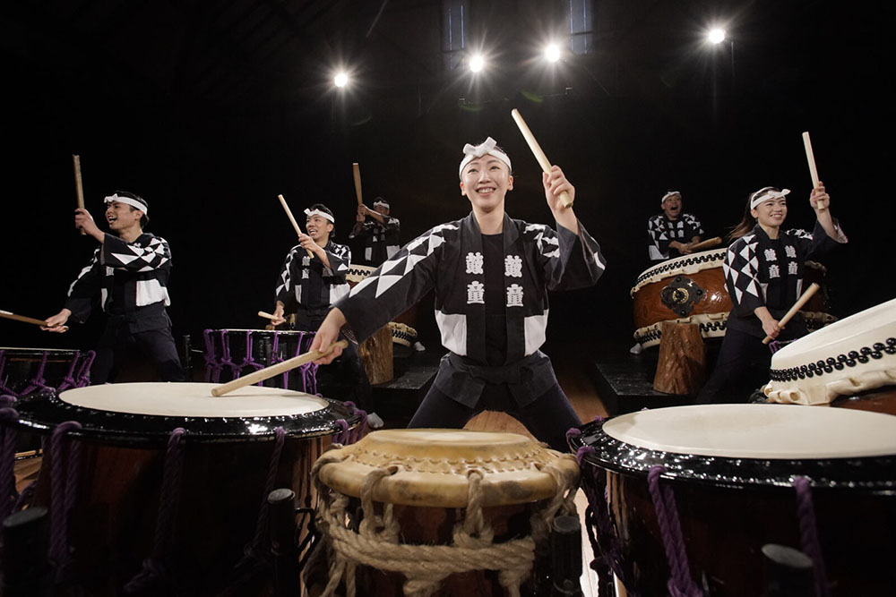 ड्रम समूह ‘कोडो’ विश्व टूरमा: अनुशासन र मेहनतले चम्किएको जापानी सांगीतिक टोली