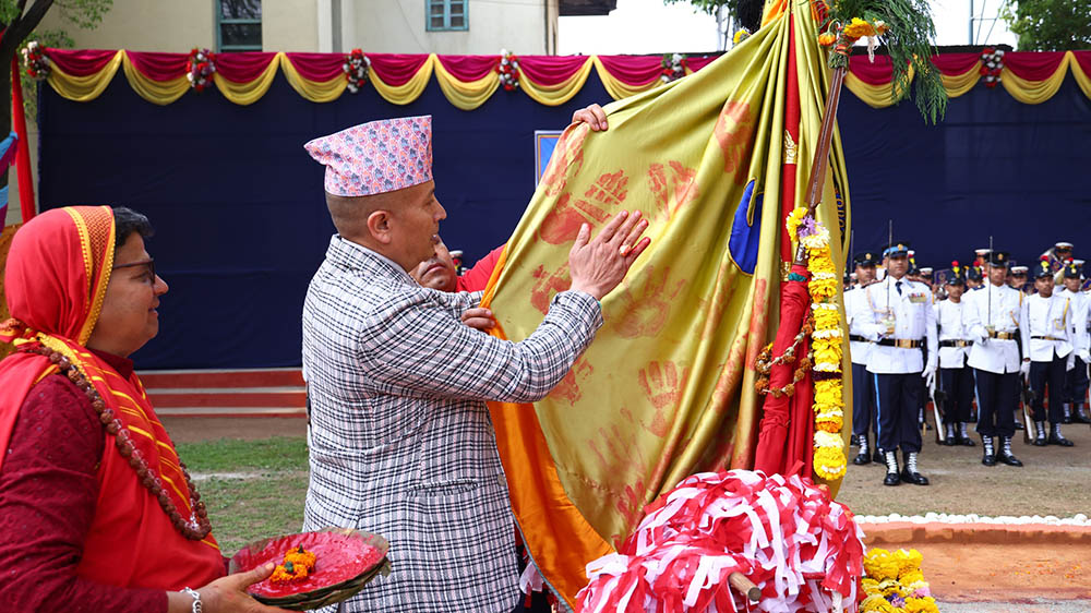 चैते दशैंका अवसरमा प्रहरी महानिरीक्षक कार्कीबाट मौलो पूजा सम्पन्न