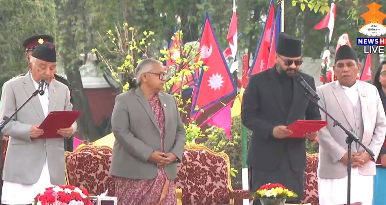 बालेनले लिए प्रधानमन्त्री पदको शपथ