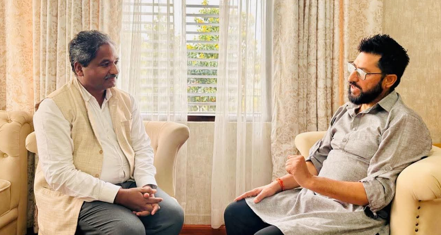 रवि लामिछाने भेट्न बुढानीलकण्ठ पुगे प्रभु साह