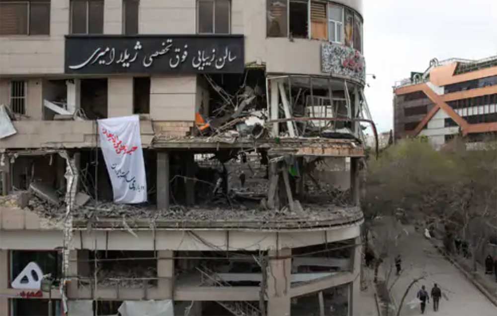 तेहरानस्थित टेलिभिजन च्यानलको मुख्य कार्यालयमा हवाई आक्रमण