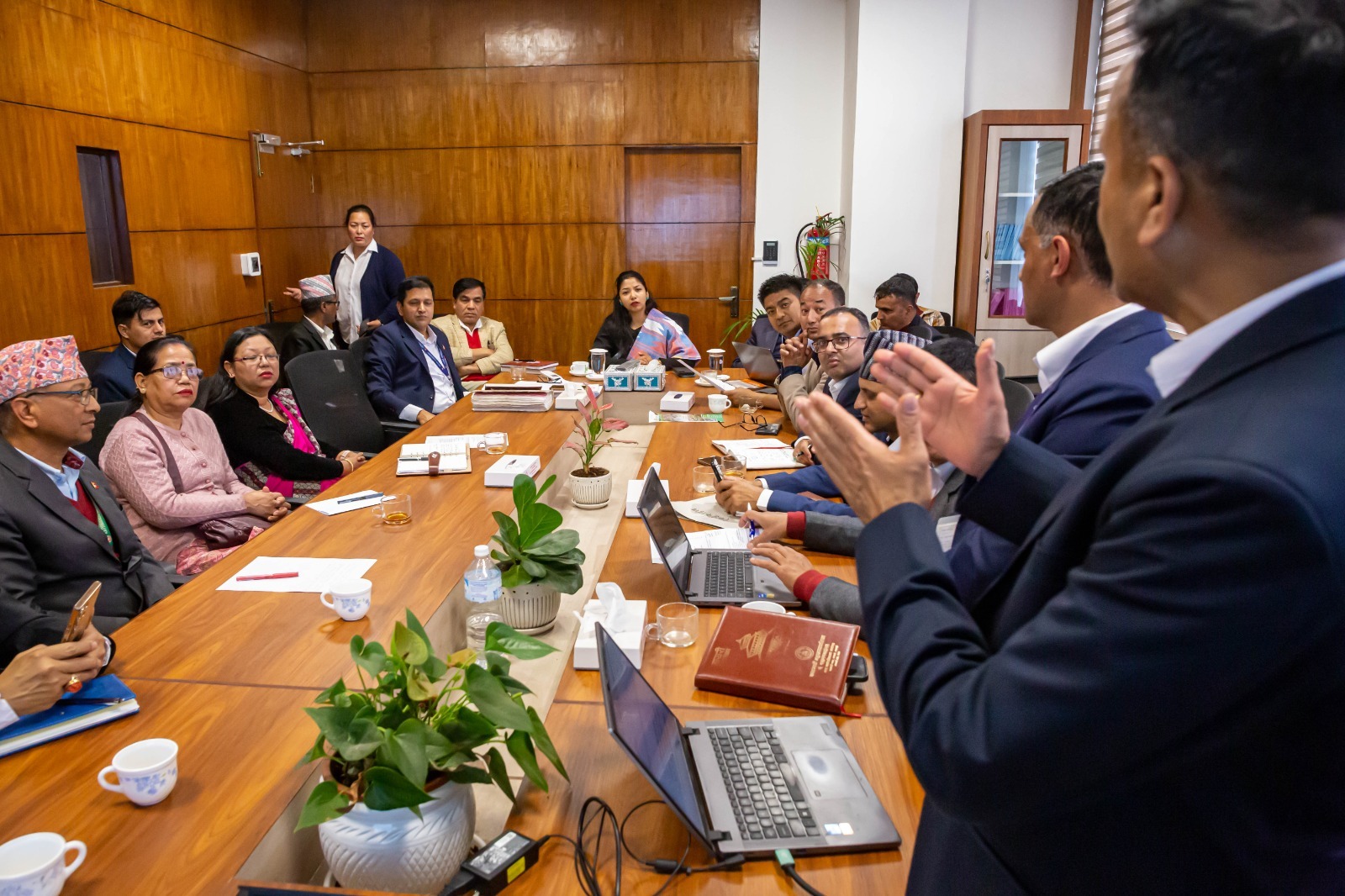 शैक्षिक तथा प्रशासनिक सुव्यवस्थाका लागि ६ वटा कार्यविधि तर्जुमा गर्न सैद्धान्तिक सहमति लिने शिक्षा समितिको निर्णय