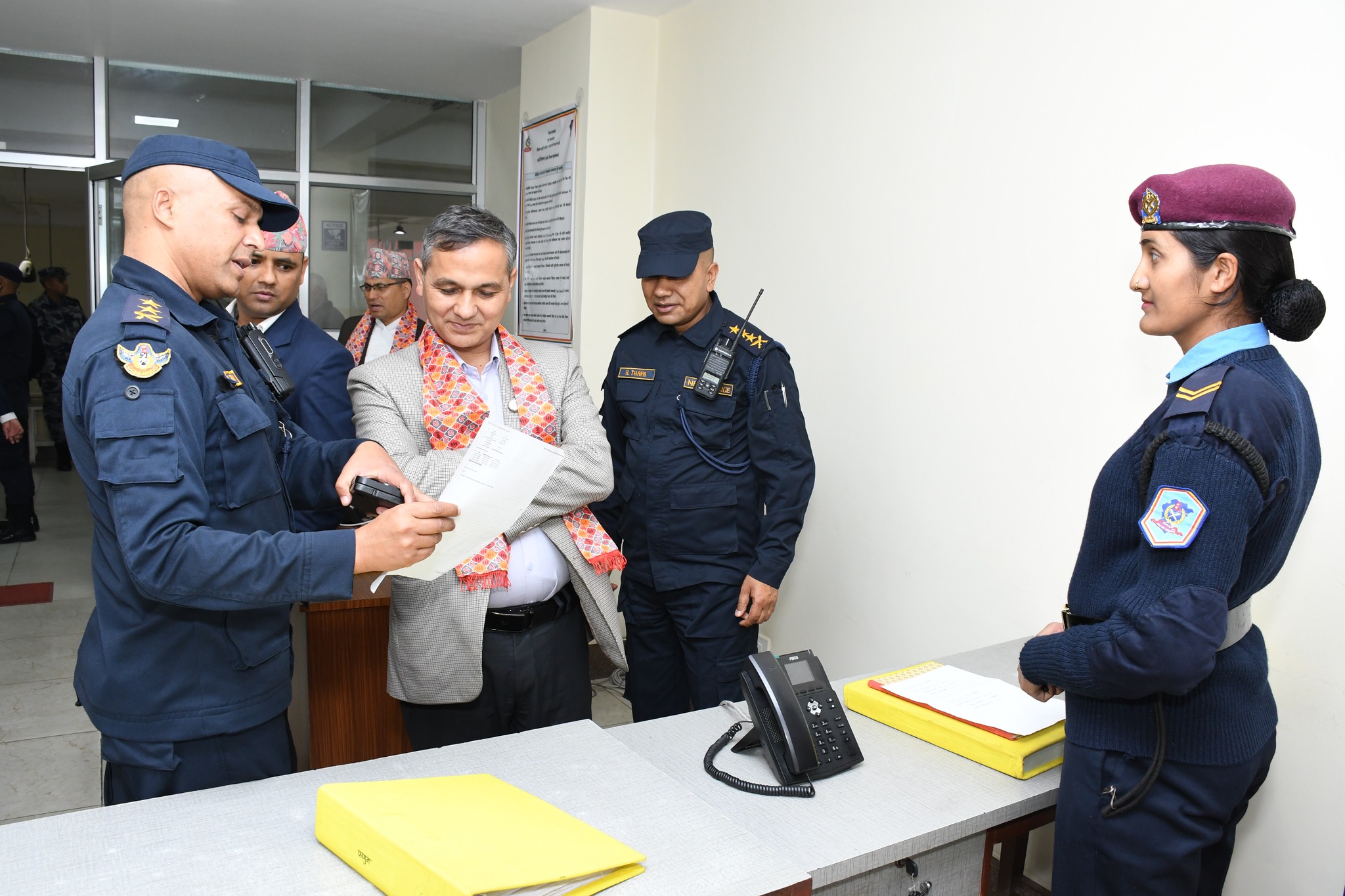 गृहमन्त्री अर्यालद्वारा प्रहरी परिसर काठमाडौंको अनुगमन