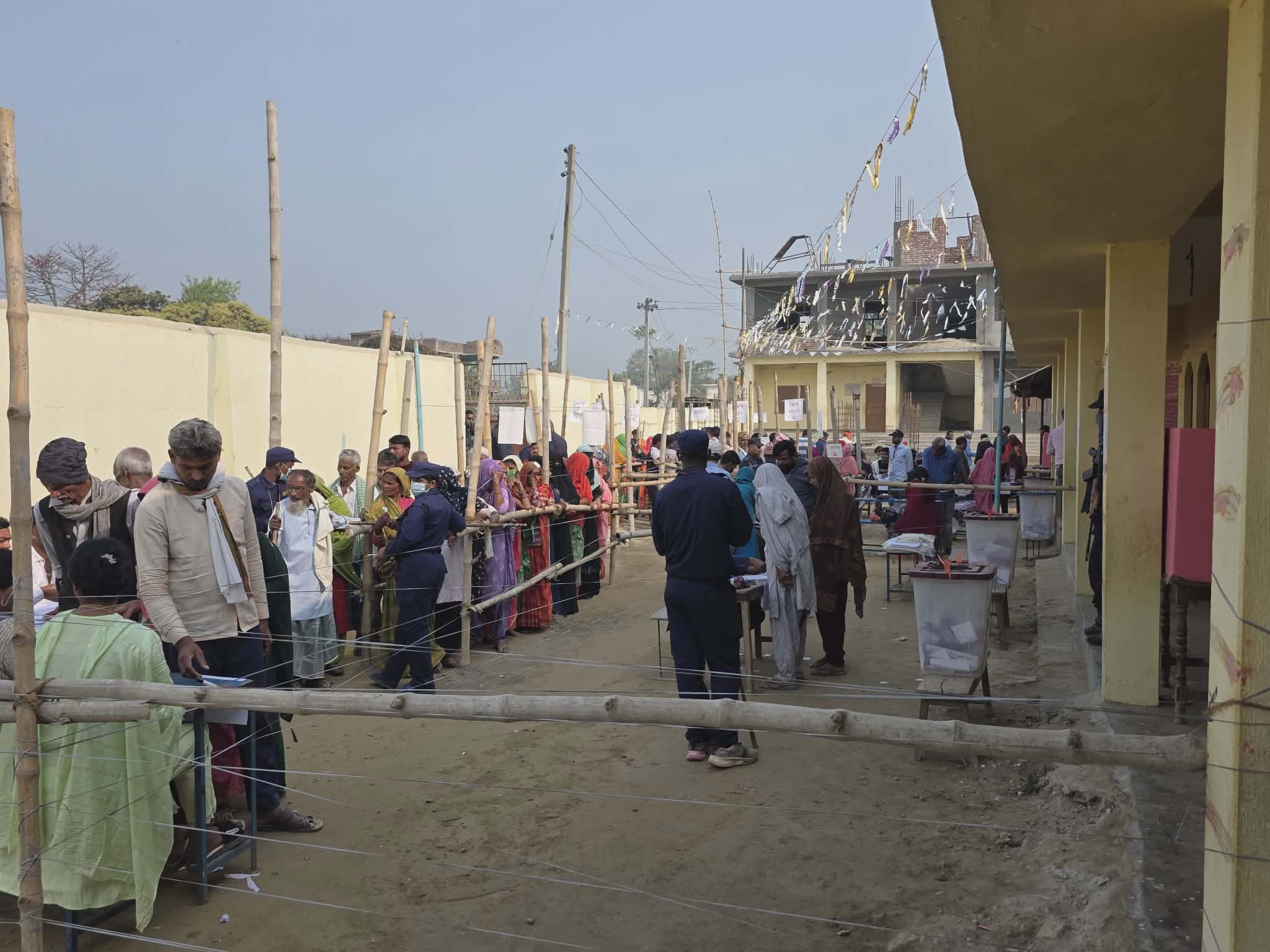 काठमाडौंका १० वटै निर्वाचन क्षेत्रमा आजै मतगणना थाल्ने तयारी, करिब ६५ प्रतिशत मत खसेको अनुमान