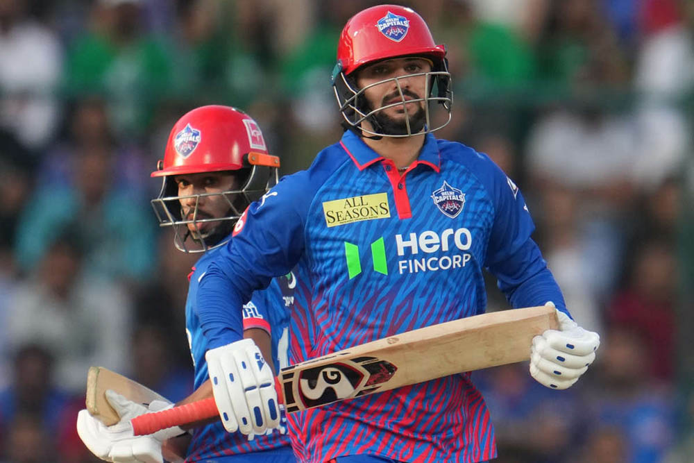 समीर रिज्वीको शानदार ब्याटिंगमा दिल्लीले मुम्बईलाई हरायो