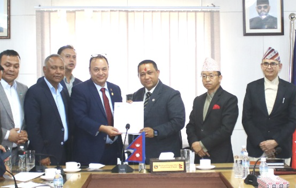 विदेशमा बस्ने नेपालीको अधिकार र सुविधा सुनिश्चित गर्न एनआरएनएको सरकारसँग माग