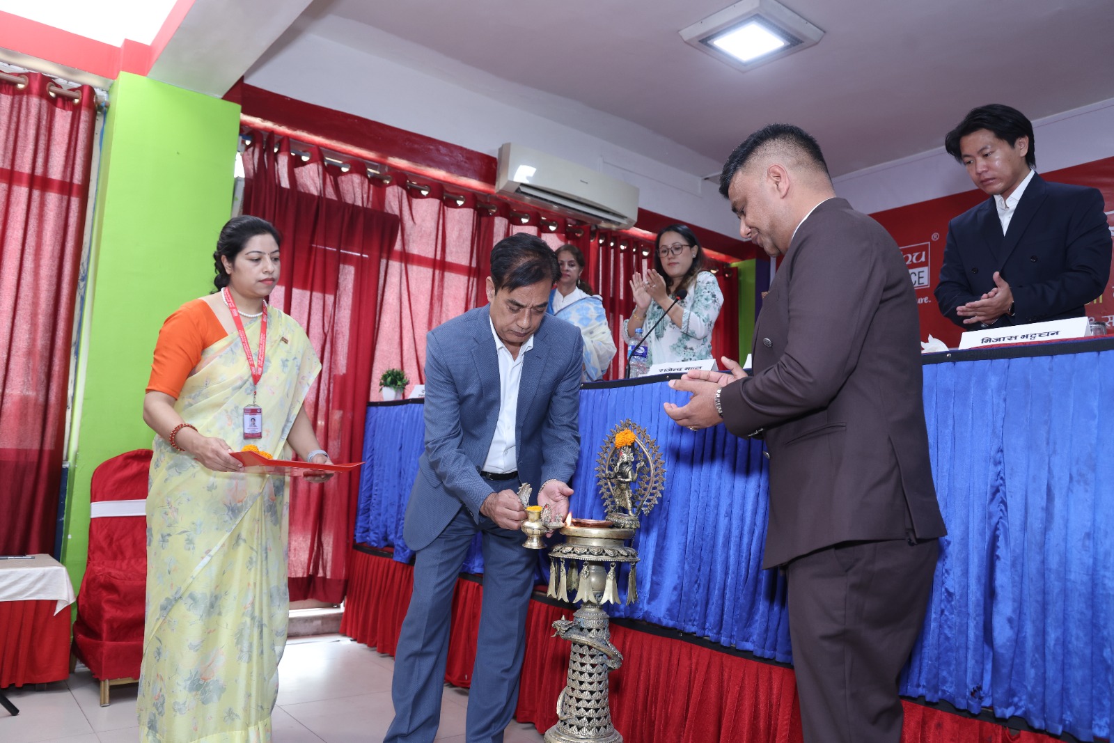 बीमा क्षेत्रको जोखिम व्यवस्थापनलाई न्यूनिकरण गर्न विशेष ध्यान दिएका छौं : अध्यक्ष मल्ल