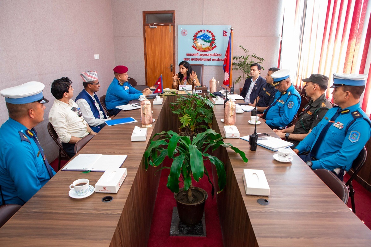 बाहिरबाट सञ्चालित यात्रुबाहक यातायात सेवा बसपार्कभित्रबाट एकीकृत रुपमा सञ्चालन गर्न अन्तिम पटक समय प्रदान