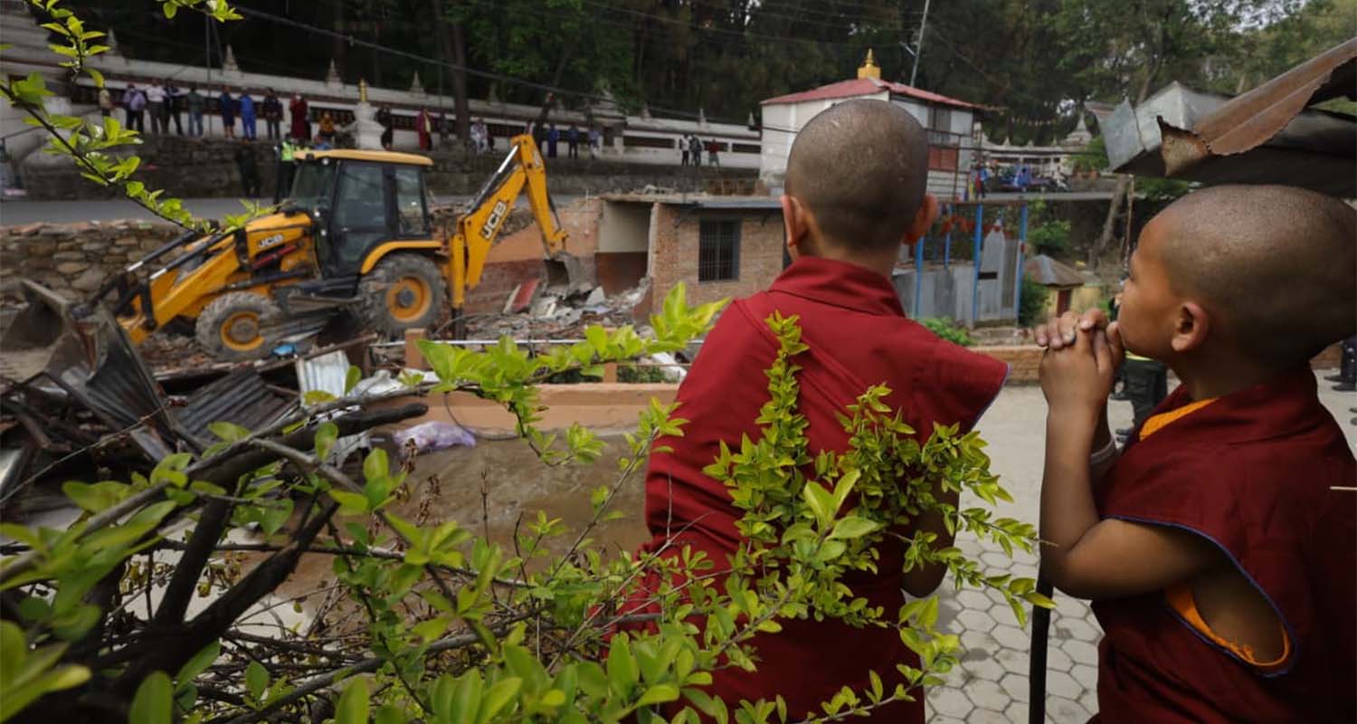 स्वयम्भू, बालाजु र देवीनगरका अतिक्रमित बस्ती हटाइँदै