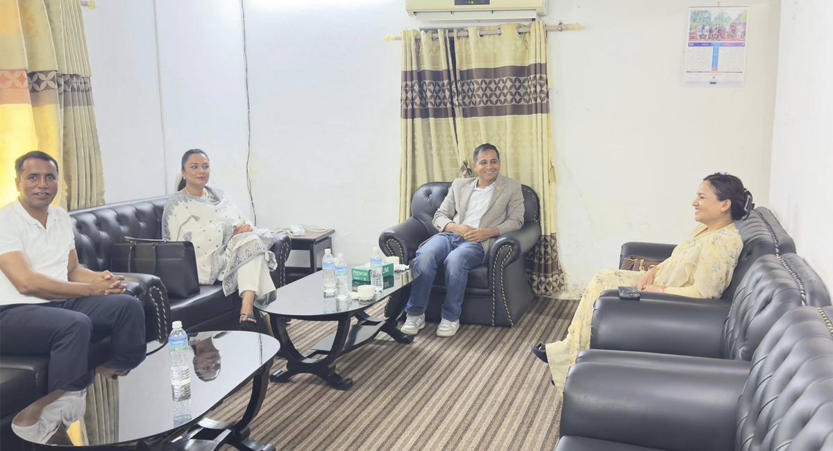 मोर्चा कस्दै विपक्षी दल : चार दलले संसद्‌मा सरकारको सशक्त विरोध गर्ने