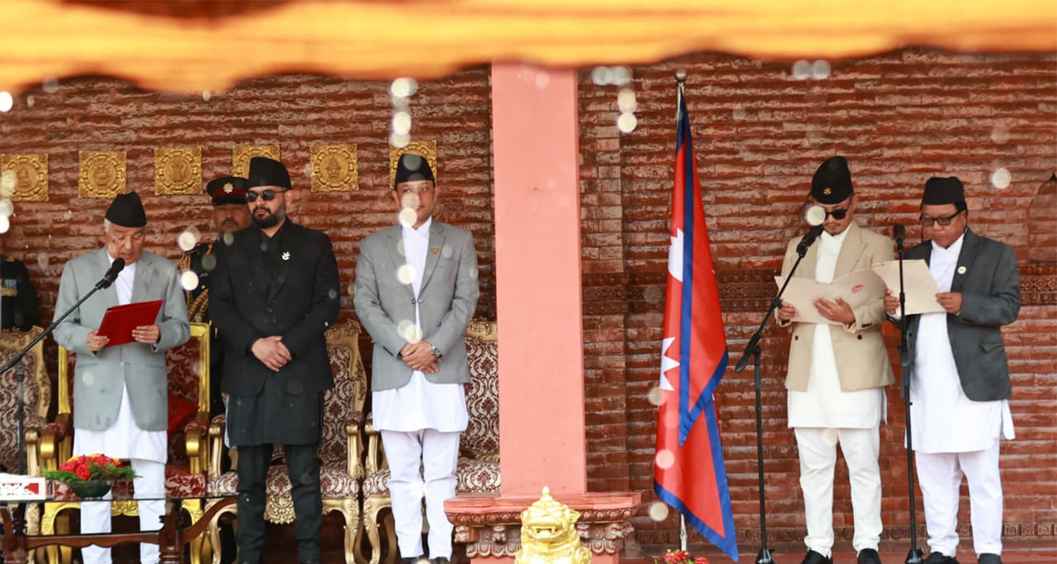 नवनियुक्त गृहमन्त्री गुरुङ र विज्ञान प्रविधिमन्त्री पुनले लिए सपथ