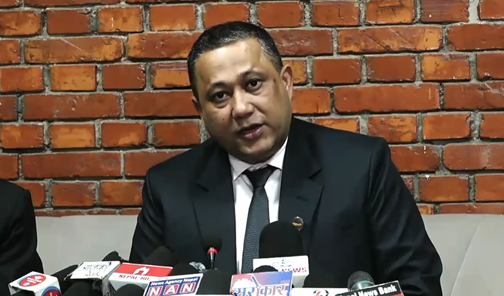 परराष्ट्रमन्त्री खनाल भारत भ्रमण सकेर स्वदेश फर्किए