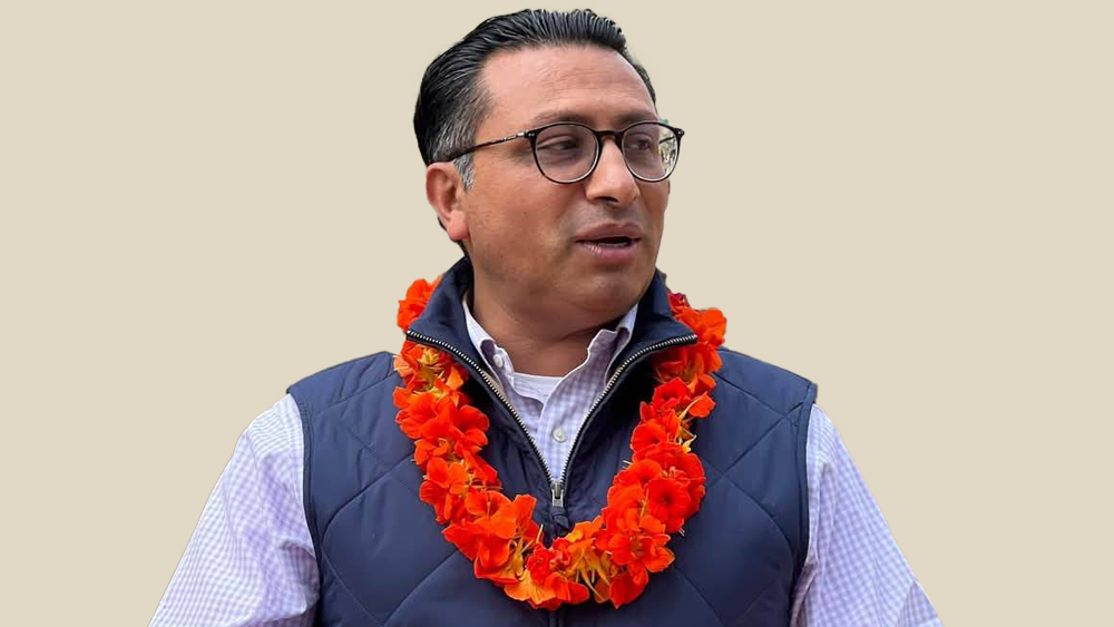 रास्वपामा डा. स्वर्णिम वाग्लेलाई लोकप्रिय मत
