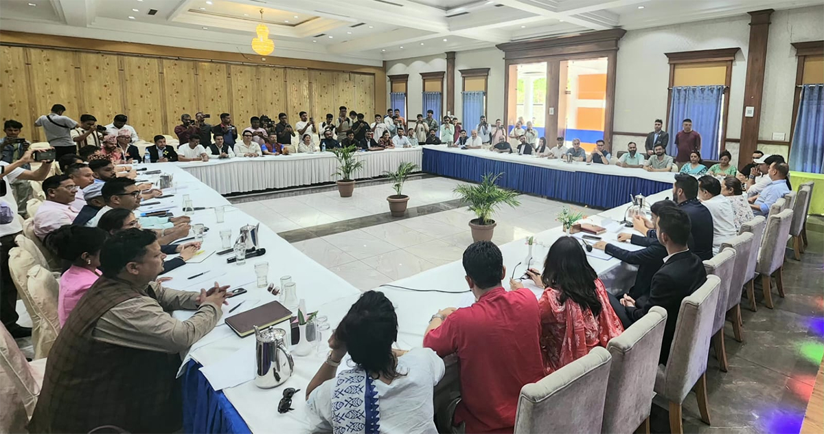 रास्वपा केन्द्रीय समितिको अन्तिम बैठक सुरू