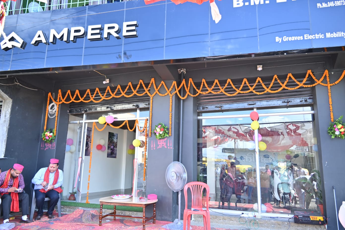विद्युतीय स्कुटर ब्रान्ड ‘एम्पियर’ अब मलंगवामा, बीएम ईभी हबलाई बिक्री केन्द्रको जिम्मेवारी