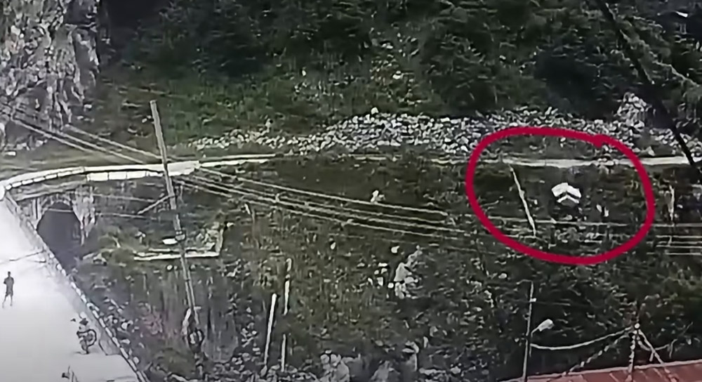 त्रिशूली नदीमा इभी भ्यान खस्दा चालक बेपत्ता