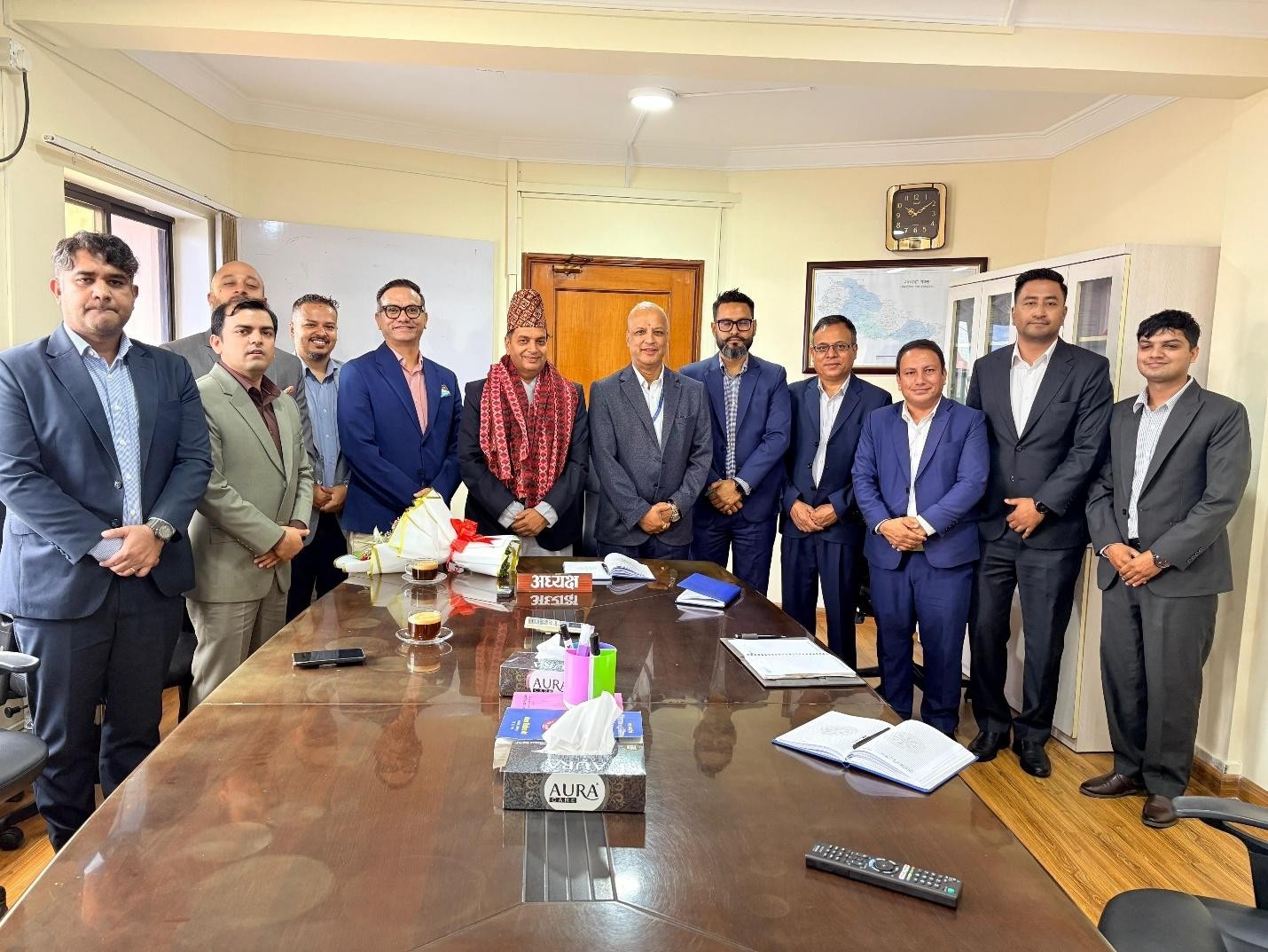 नवनियुक्त सेबोन अध्यक्षलाई नेपाल मर्चेन्ट बैंकर्स संघको बधाई, पुँजी बजारका प्राथमिकतामाथि छलफल