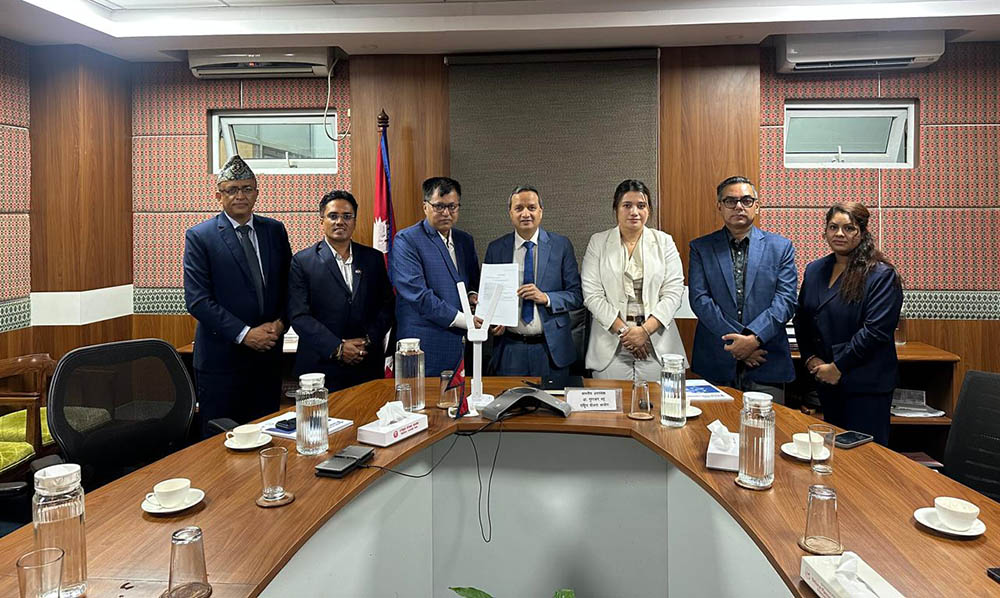 विश्वभरका नेपाली विज्ञलाई राष्ट्रिय विकाससँग जोड्न योजना आयोग र एनआरएनएबीच छलफल