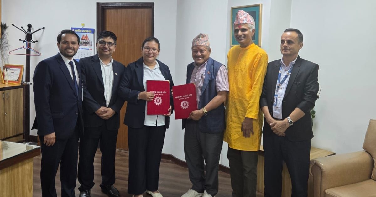 नागरिक लगानी कोष र राइनास नगरपालिकाबीच नागरिक पेन्सन योजना सञ्चालन सम्झौता
