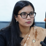 सुत्केरीलाई ६ महिना बिदा दिने कानुन बनाउँदै सरकार, पुरूषले पनि ४२ दिन सुत्केरी बिदा पाउने